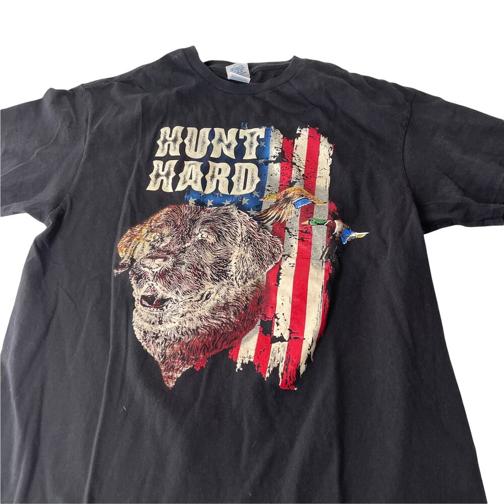 Delta Pro Weight Men's Size Large Hunt Hard USA Flag Graphic Black T Shirt
